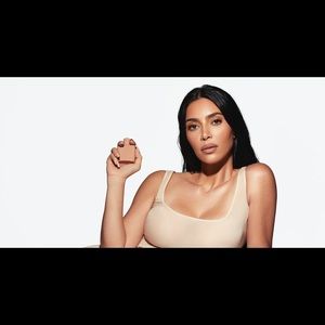 KKW Essential Nudes Fragrance: Nude Suede